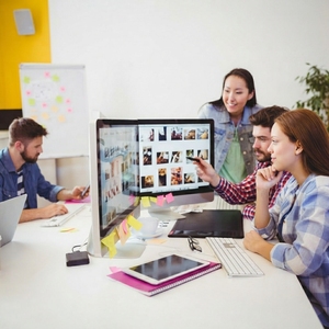 UNIVENTURE : Systèmes d'amplification du trafic et de conception de cadres de direction ciblés pour les entreprises - Product Image 1