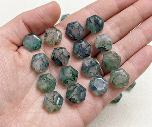 Proveedor de Piedras Preciosas al por Mayor, Ágata Musgosa Facetada Hexagonal de Alta Calidad, Calibrada para Engaste en Plata 925 y Oro - Product Image 2