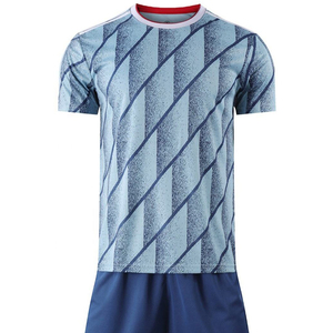 Uniforme de Fútbol Personalizado para Equipo, Jersey y Pantalones Cortos de Poliéster Transpirable, Ropa Deportiva de Tela Suave para Entrenamiento - Product Image 4