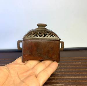 เตาเผาเครื่องหอมอโรม่าบาคูร์ สำหรับไม้กฤษณา ดีไซน์หรูหรา พรีเมียม - Product Image 5