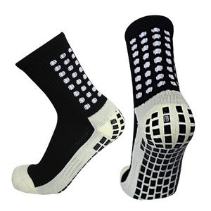 Anti-Slip Crew <b>Socks</b> for Basketball-Eco-Friendly Polyester/Cotton <b>Winter</b> Use Breathable Mesh Sport <b>Socks</b> for Adults - Product Image 2