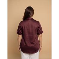Chemise décontractée pour femme, confortable et respirante, au design moderne, pour un usage quotidien et des looks de week-end. Achetez directement auprès du fournisseur.