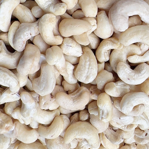 Trusted Supplier Raw <b>Kernels</b> Cashew <b>Nuts</b> Bulk Ww320 Ww240 Cashew <b>Nut</b> <b>Kernels</b> Santigo Cashew Vietnam From Santigo Vietnam - Product Image 1