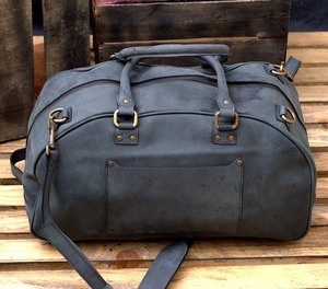 กระเป๋าหนังทรงดัฟเฟิล สไตล์เฮอริเทจ สำหรับเดินทางช่วงสุดสัปดาห์ เหมาะสำหรับผู้ชายและผู้หญิง ความจุขนาดใหญ่ ทนทาน ปิดด้วยซิป พกพาสะดวก รุ่น LDB-0313 - Product Image 5