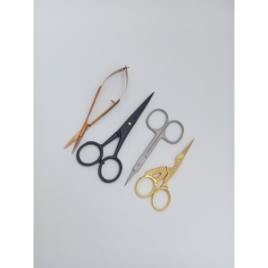 Juego de Tijeras para Cejas y Vello Nasal de Acero Inoxidable con Mango de Plástico para Salón y Uso Doméstico - Tijeras de Maquillaje - Product Image 2