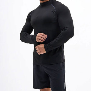 Haut de compression gris à manches longues pour homme, séchage rapide, idéal pour le sport (taille adulte) - Product Image 2