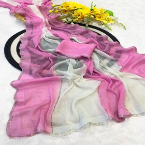 ผ้าซารี VASTRA COTTAGE รุ่นพรีเมียม สตาร์ จอร์เจตต์ พร้อมขอบคริสตัลลายสแกลลอปและเสื้อคลุมเข้าชุด - Product Image 2