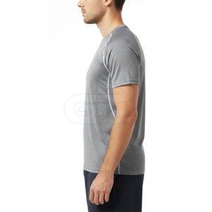 T-shirts pour hommes Modern Fit Tri-Blend avec tissu doux, coutures durables, extensibilité confortable et design tendance - Product Image 6