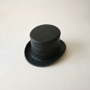 Chapeaux Bob en Cuir Pleine Fleur Véritable Personnalisables avec Logo OEM pour Hommes et Femmes, Style Vintage Steampunk, Vente en Gros - Product Image 5