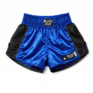Shorts de Muay Thai personnalisés haut de gamme 100% soie, maille respirante, légers, unisexes, pour adultes, vêtements d'arts martiaux mixtes, logo brodé - Product Image 1