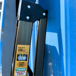 Échelle en aluminium 6-7 marches, pliable, robuste, pour usage domestique et industriel - Product Image 2