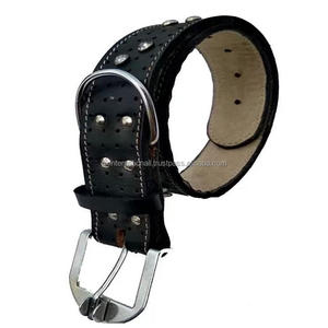 Collares para mascotas 2021 Hebilla DE SEGURIDAD Cuerda cómoda de lujo Collar de perro de cuero Correa a juego para mascotas a precio de fábrica al por mayor - Product Image 1