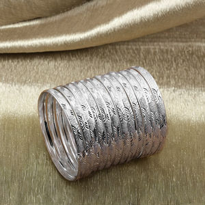 Bracelets en argent plaqué argent en gros, bracelets en argent traditionnels, bracelets tendance, bracelets en laiton plaqué argent, bracelets en argent personnalisés - Product Image 3