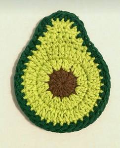 Adorable Avocado Crochet Coaster Soft Cotton Yarn Hand-Knitted Fruit Slice Cup <b>Mat</b> Heat Insulated Cute Table Protector - Product Image 3