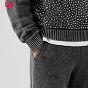 Conjunto Deportivo Personalizado para Hombre con Pedrería, Estilo Moderno, Sudadera con Capucha y Pantalones de Corte Regular, Cómodo, a la Moda, Invierno, 100% Algodón, Transpirable, Casual - Product Image 5