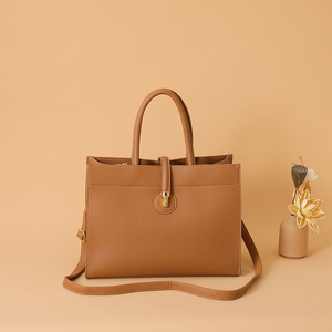 Sac fourre-tout élégant en PU noir, couleur unie, fermeture à fermoir, usage quotidien, toutes saisons, sac à main pour femme, sac fourre-tout en cuir véritable, couleur unie - Product Image 5