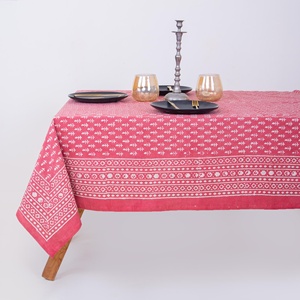 Última Colección: Hermosa Manteles Modernos con Estampado Floral Dabu Hecho a Mano, Ecológicos y Duraderos para Mesa de Comedor - Product Image 1