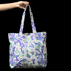 กระเป๋าผ้าแคนวาสพิมพ์ลายสำหรับผู้หญิง นำเข้าจากอินเดีย ผลิตจากผ้าฝ้ายรีไซเคิล 100% ดีไซน์ทันสมัย พร้อมส่ง - Product Image 5