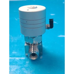 Fujikin 316L-P 036777ใช้เป็นชิ้นส่วนอุปกรณ์เซมิคอนดักเตอร์รุ่นเก่า - Product Image 3