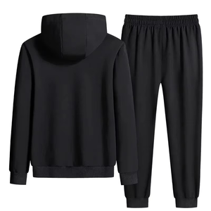 Survêtement en molleton noir jais pour l'hiver, taille plus, avec logo personnalisé, vêtements de rue tendance pour hommes adultes - Product Image 2