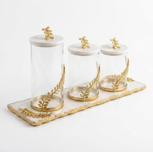 Juego de Recipientes de Vidrio Modernos de Lujo para Almacenamiento de Alimentos, con Detalles en Hoja de Oro, Forma Cilíndrica, Tapas Herméticas - Product Image 1