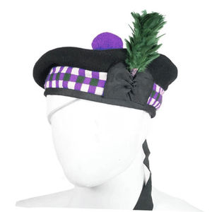 Gorro Balmoral de Lana Original Negro, Morado y Verde, Hecho a Mano en Escocia, con Pompón y Pluma, Sombreros Tradicionales - Product Image 4