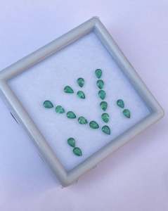 Piedra de Esmeralda Verde de Laboratorio de Primera Calidad, Esmeralda Cultivada en Laboratorio, Esmeralda de Tamaño Personalizado, Gema Suelta - Product Image 3