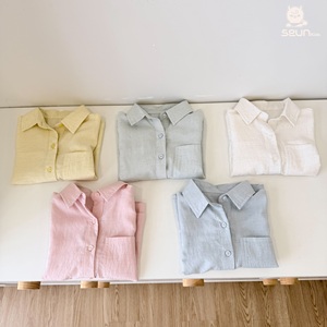 เสื้อเชิ้ตผ้าลินินแขนยาวสำหรับเด็กชายและเด็กหญิง เนื้อผ้านุ่ม ระบายอากาศได้ดี ผลิตในเวียดนาม - Product Image 1
