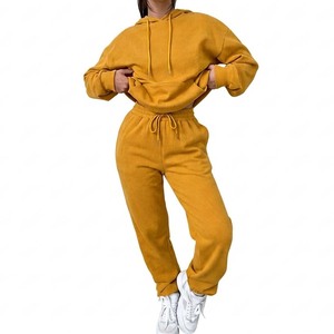 Conjunto deportivo para mujer, chaqueta con cremallera completa, pantalones jogger, conjunto de fitness de dos piezas, conjunto a juego para damas, ropa de gimnasio. - Product Image 4