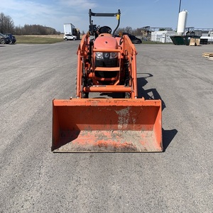 Tracteurs agricoles Kubota L3200D 4x4 d'occasion de qualité supérieure, en excellent état, à vendre. Achetez maintenant ! - Product Image 4