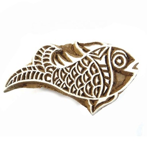 Tampon en bois de conception traditionnelle de poisson pour les textiles de bloc pour l'usage décoratif - Product Image 2