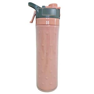 ขวดสเปรย์ละอองน้ำแบบสปอร์ตเป็นมิตรต่อสิ่งแวดล้อม650มล. ใช้งานได้โดยตรงจากพลาสติก PP มีฝาปิดปุ่มกดสำหรับใช้ในยิมกลางแจ้ง - Product Image 3