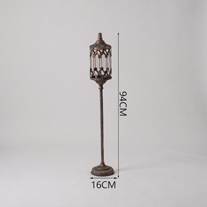 Grand chandelier en laiton sur pied, idéal pour le salon, la chambre et la décoration intérieure, éclairage d'ambiance sur pied, provenance Inde - Product Image 4
