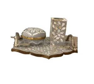 Brûleur et support à bakhoor arabe, cadeau premium pour l'Aïd et le Ramadan, collection de diffuseurs, plateau de luxe incrusté de nacre avec bois - Product Image 2