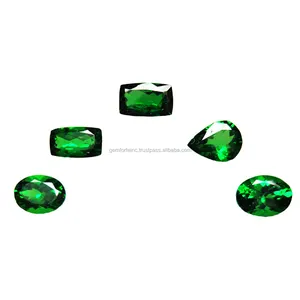 หินตัดโกเมนเหลี่ยมเพชรพลอยสีเขียวคุณภาพ AAA สำหรับทำเครื่องประดับ DIY อัญมณีกึ่งมีค่าพลอยธรรมชาติโกเมนสีเขียว tsavourite