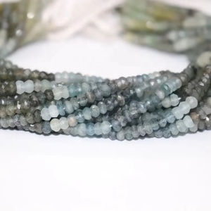 Cuentas Rondelle facetadas de Aguamarina de musgo natural Color aguamarina con acabado brillante - Product Image 1