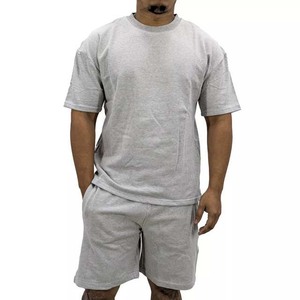 Ensemble 2 pièces homme T-shirt et short en fibre de bambou 100% personnalisé avec logo, respirant et décontracté pour l'automne – Fabrication OEM - Product Image 2