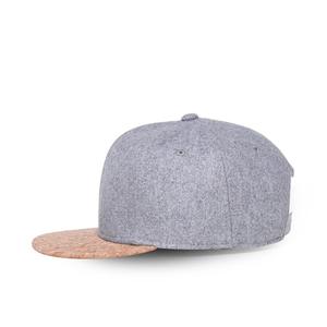 New Fashion Style 6 Panel Hat Custom Embroidery Logo Adjustable Strip Trendy Flat-brim Cap All Season Comfort Fit Adult Size Cap - Product Image 3