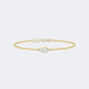 Bracelet station en or blanc avec diamants taille marquise sertis clos, 0,50 carat au total - Product Image 1