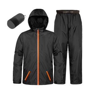 Ensemble imperméable personnalisé 2 pièces (veste et pantalon) léger à séchage rapide pour le ski et le snowboard, fabriqué au Pakistan - Product Image 1