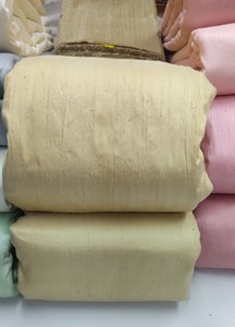 Tissu en soie de mûrier brute 100% pure - Product Image 4