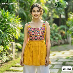 Nueva colección de túnicas de rayón con bordados Gamthi, proveedor de Surat, compras en línea en India. - Product Image 1