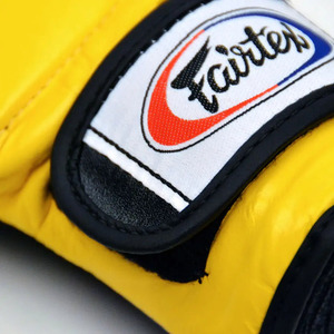 ถุงมือ Fairtex ONE Championship MMA แบบเปิดนิ้ว สำหรับศิลปะการต่อสู้ ฝึกซ้อม และป้องกันการบาดเจ็บ ทำจากหนัง - Product Image 2