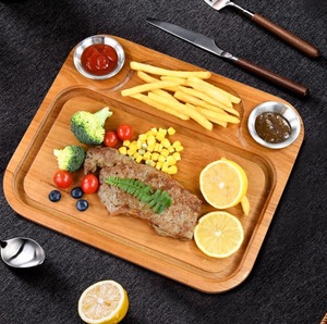 Planche à découper en bois artisanale unique, avec des motifs artistiques de grain de bois, pour un accessoire de cuisine inégalé. - Product Image 5