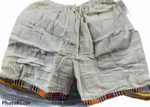 Pantalones cortos de cáñamo de invierno de estilo Hippie bohemio nepalí, pantalones cortos de cáñamo de algodón con decoración de patrón sólido - Product Image 2