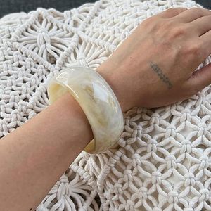Bracelets Manchette Irréguliers Géométriques Larges pour Seniors, Tendance, Épais, en Résine, Empilables, Extensibles, Étanche - Bijoux ALTAMASH CRAFT - Product Image 2