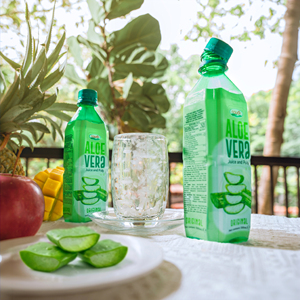 น้ำว่านหางจระเข้ผสมมะม่วง สับปะรด สตรอว์เบอร์รี ตรา Tropical Puree ขนาด 500 มล. บรรจุขวด น้ำว่านหางจระเข้คั้นสด ผลิตจากโรงงานในเวียดนาม - Product Image 6