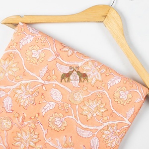 Tissus imprimés à la main en coton premium Sanganeri, motifs floraux, artisanat indien, artisanat durable Jaipuri, matériel de couture - Product Image 5