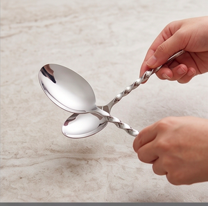 Elegante Juego de Cubiertos Plateados con Mango Trenzado, Cuchillo, Tenedor y Cuchara, Aptos para Lavavajillas, Cubertería Metálica Estilo Boda - Product Image 3