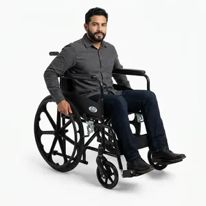 Fauteuil roulant pliable léger et durable Medlab India avec fonctions réglables pour le transfert des pieds tombants, utilisation à domicile et en milieu hospitalier - Product Image 6